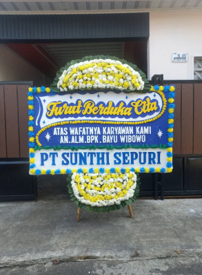 Papan Bunga Duka di Gunung Kaler